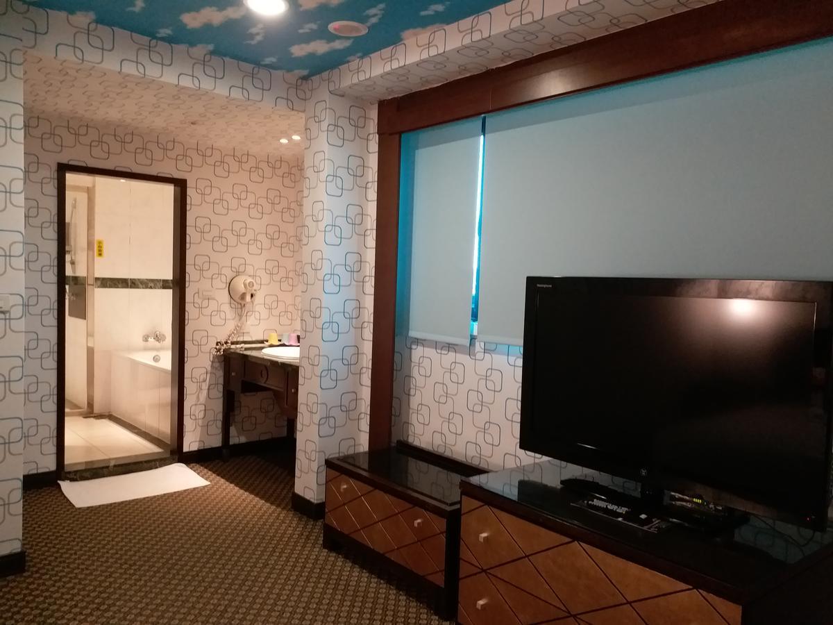 Hondow Hotel Тайбэй Экстерьер фото